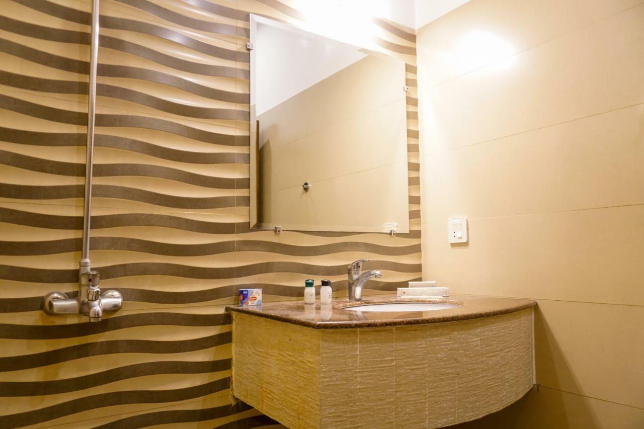 City View Hotel & Restaurant Лахор Екстериор снимка